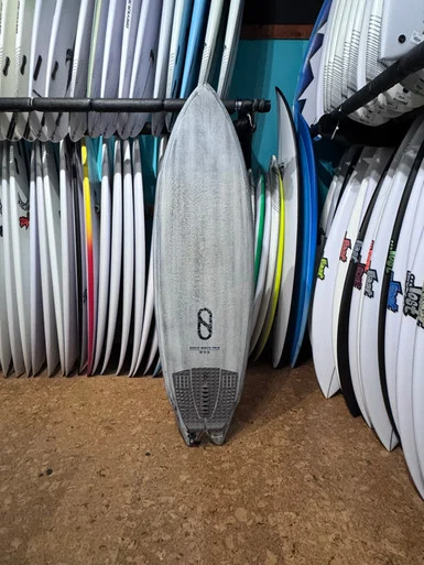 5'10 FIREWIRE GREAT WHITE TWIN VOLCANIC USED SURFBOARD (5397480)