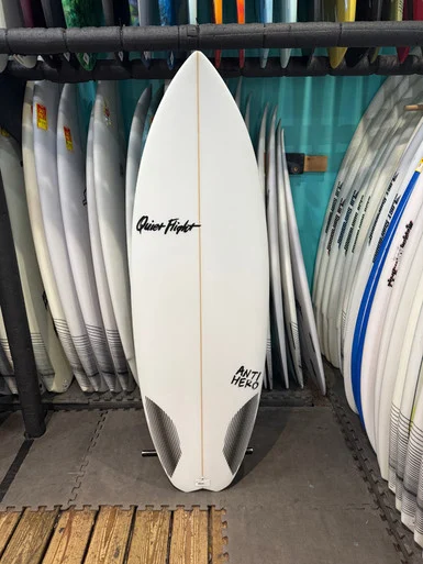 5'4 QUIET FLIGHT ANTI HERO SURFBOARD (62990)