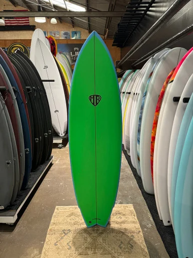 6'0 MARK RICHARDS FLYING FISH SURFBOARD (268678)