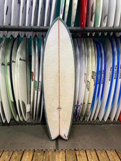 6'2 ALOHA KEEL TWIN USED SURFBOARD (0005)