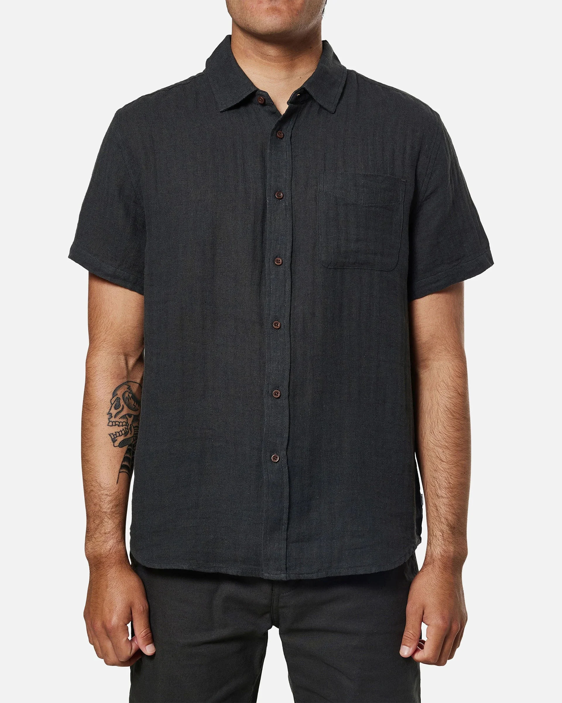 Alan Solid S/S Shirt - Black Wash