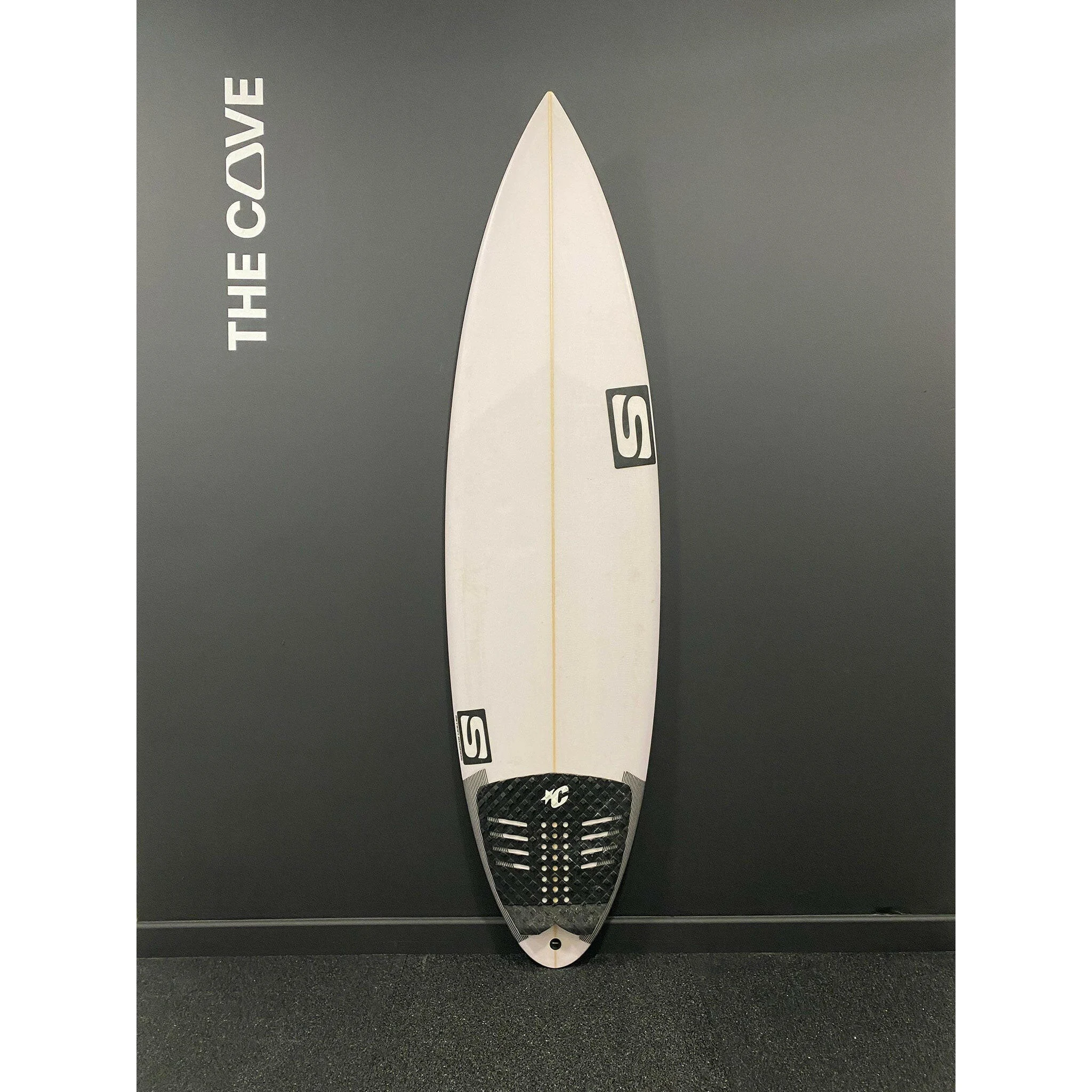 Allay 5'11" x 18 5/16" X2 1/4", 5xFCS 2 Fin Boxes, PU [Semi New] - ID:896814