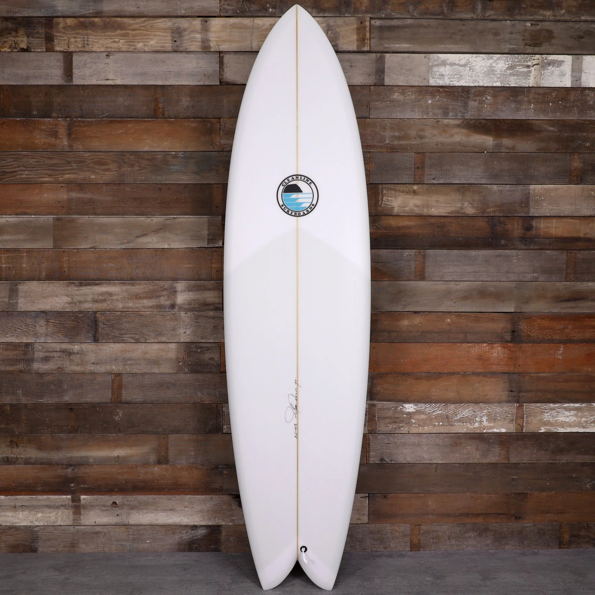 Cleanline Long Fish 7'0 × 21 ¾ × 2 ⅞ Surfboard