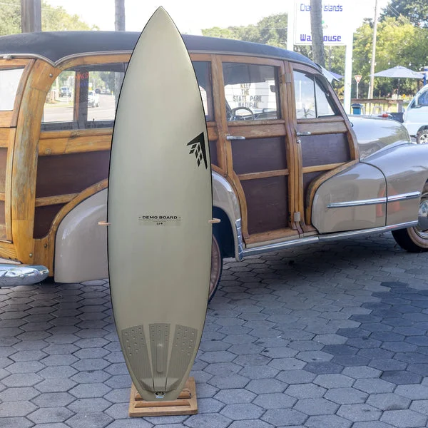 Firewire Dominator 2.0 6'1 Demo Surfboard - Futures
