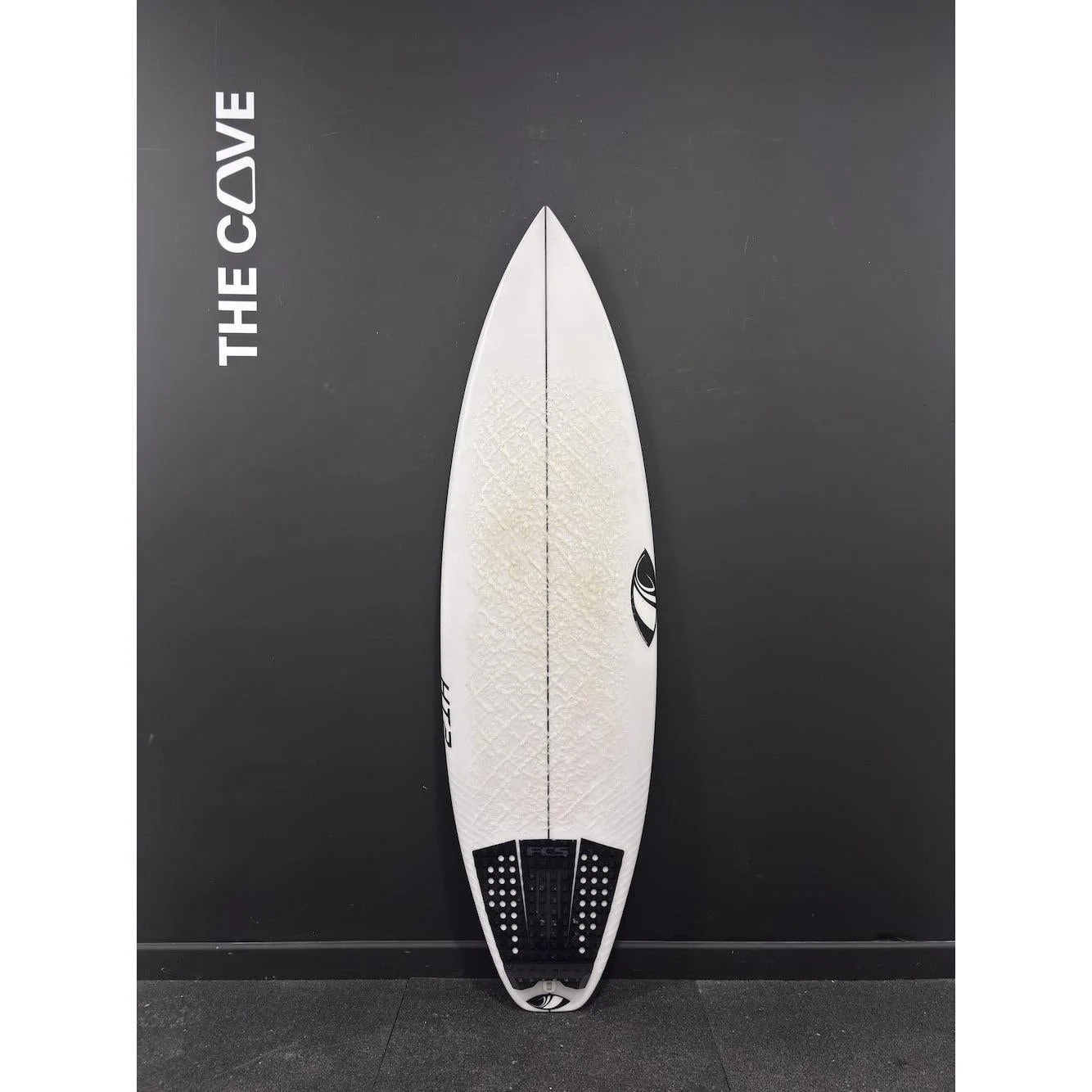 HT2 5'4" x 18" X2 1/4" - 22.20L, 3xFCS 2 Fin Boxes, PU [Semi New] - ID:1041018