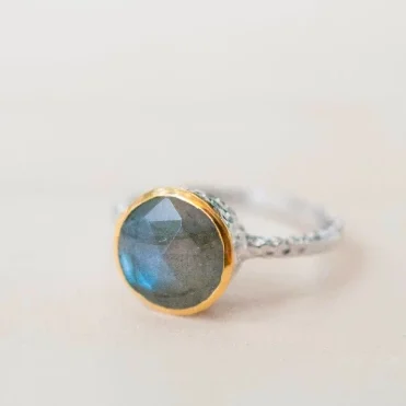 Julie Ring - Labradorite