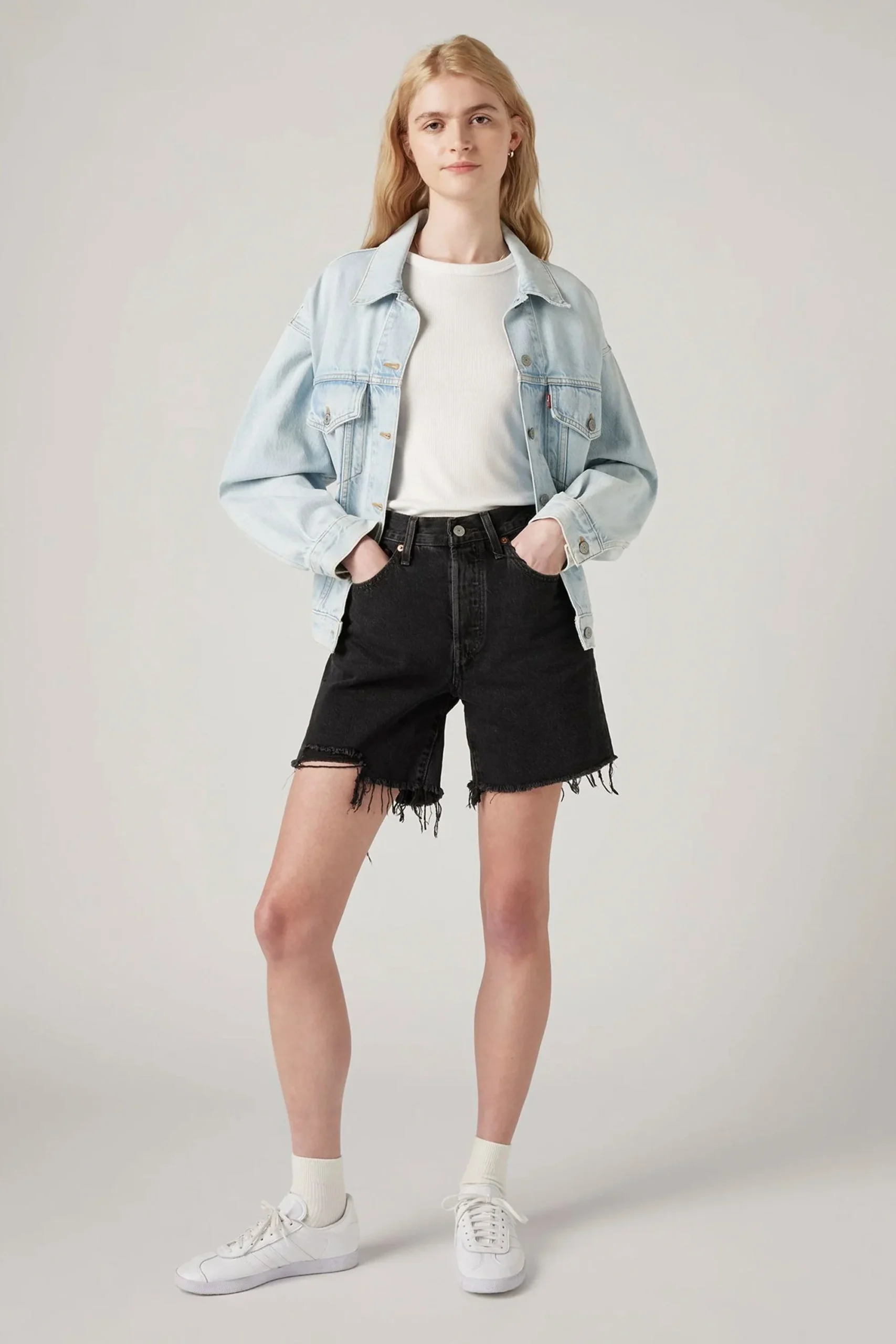 LEVIS - 501 MID THIGH SHORT - LUNAR BLACK