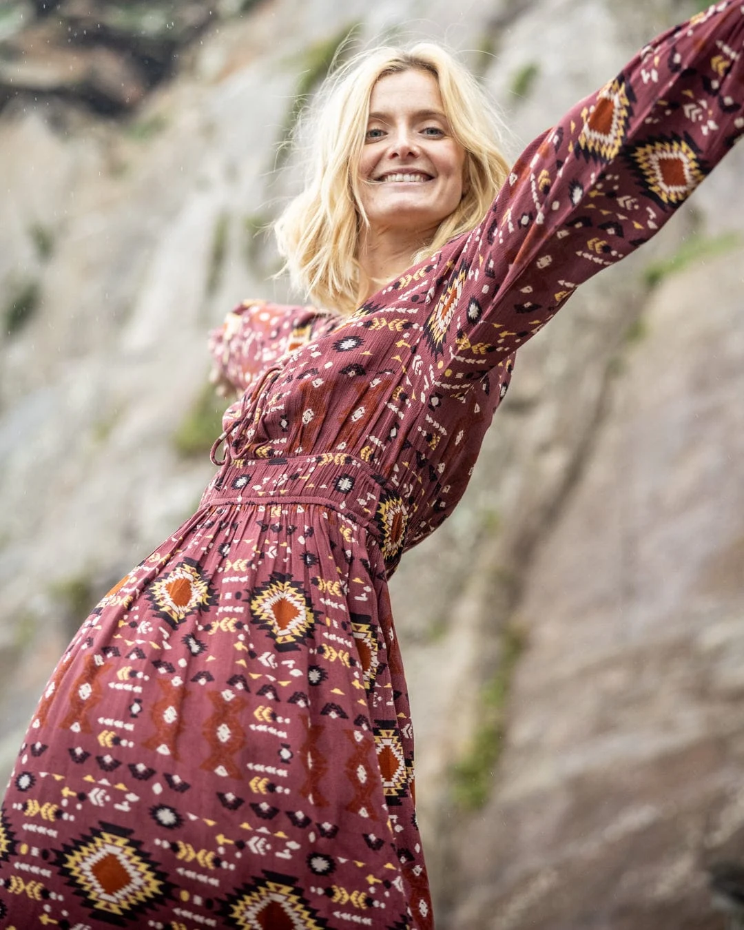 Sabina Midi Dress | Women's Dark Pink Crinkle Viscose | Saltrock