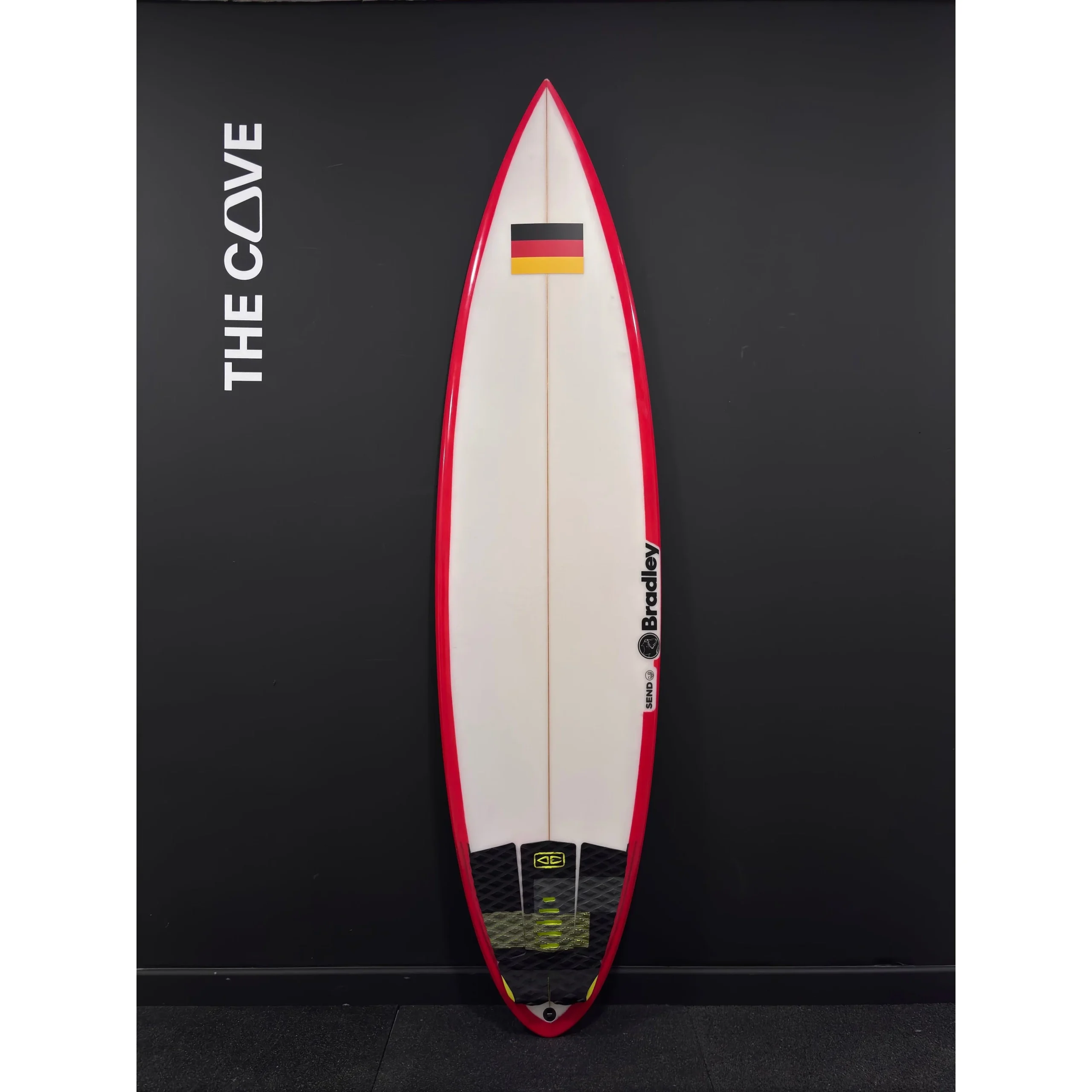 Send 6'4" x 19" X3 7/16" - 30.80L, 3xFutures Fin Boxes, PU [Semi New] - ID:944981