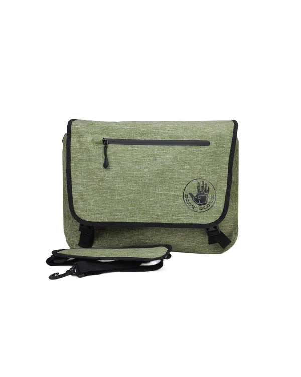 Terramar Waterproof Messenger Bag - Green