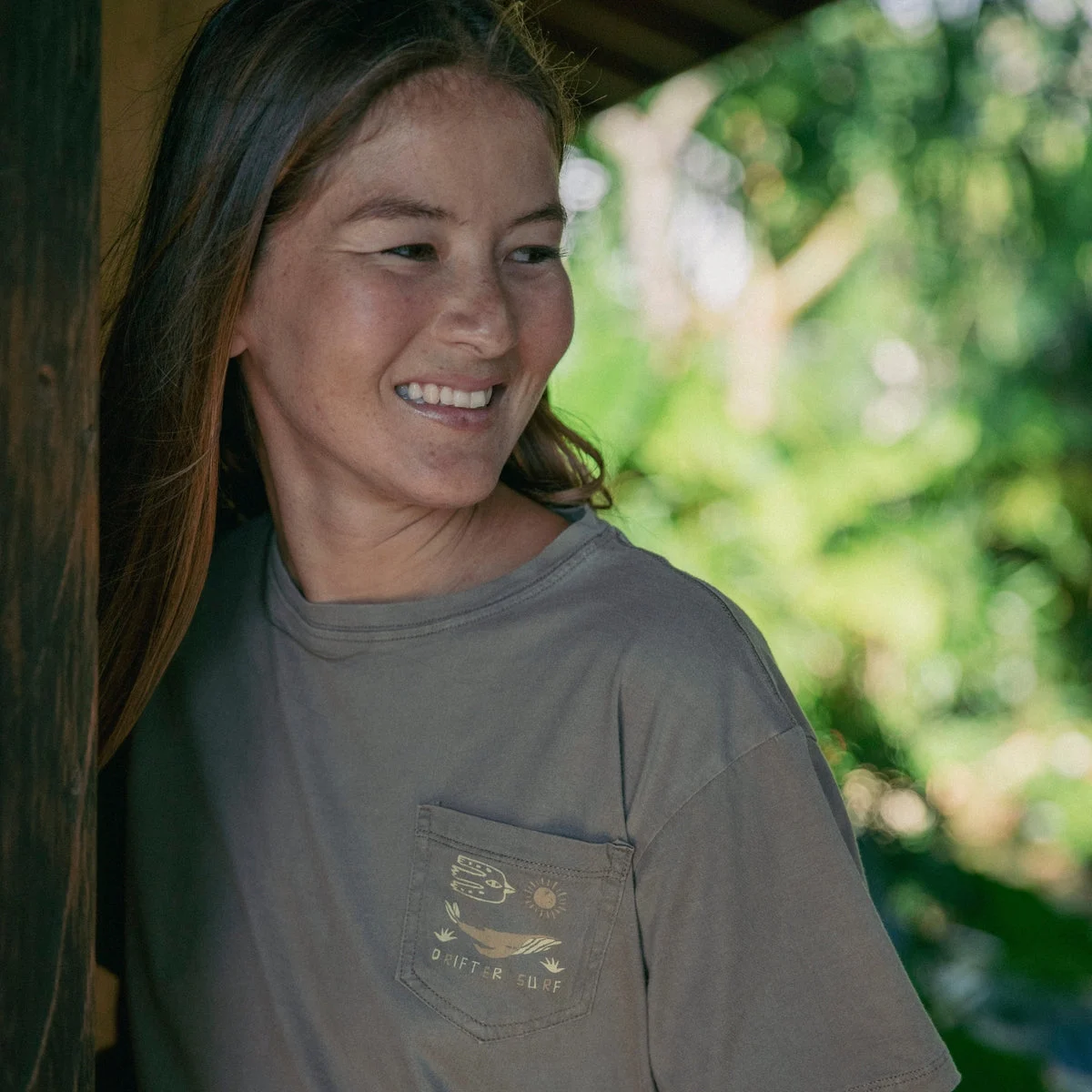 Tropicool Whale Cropped Tee