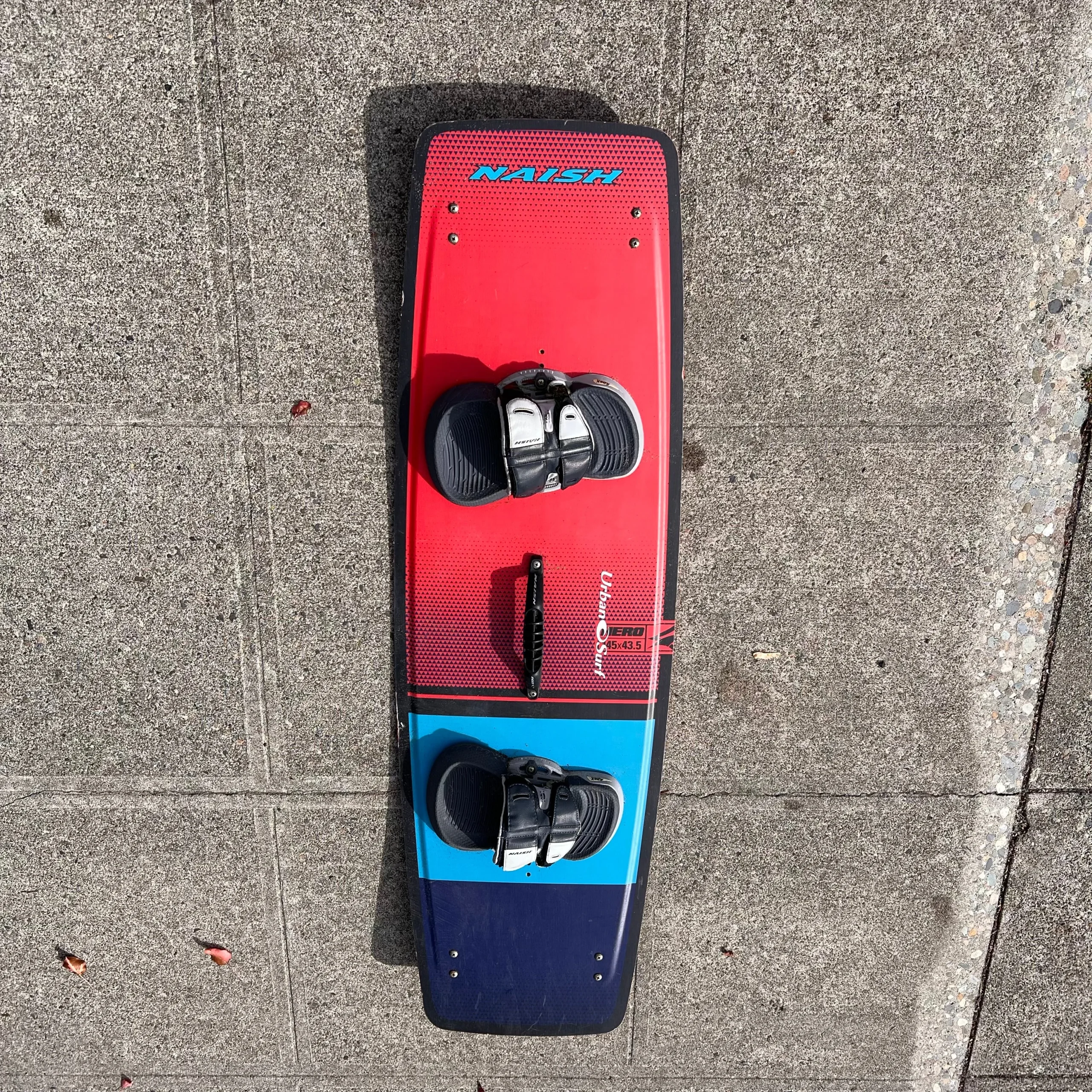 USED Naish Hero 145