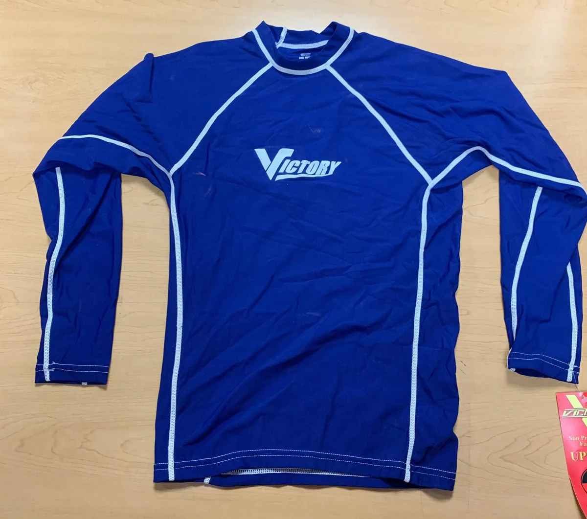 Victory Mens Long Sleeve Rash Guard / CLEARANCE