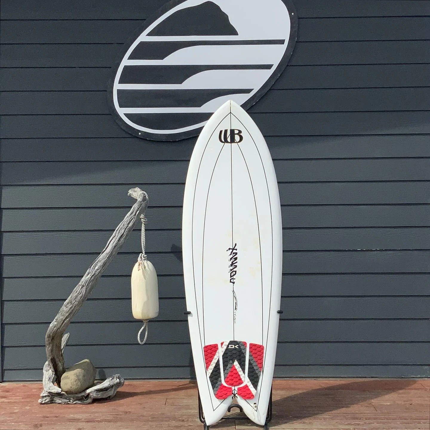 Xanadu Surf Designs Wave Rocket Tuflite 5'8 × 21 ⅜ × 2 ½ Surfboard • USED